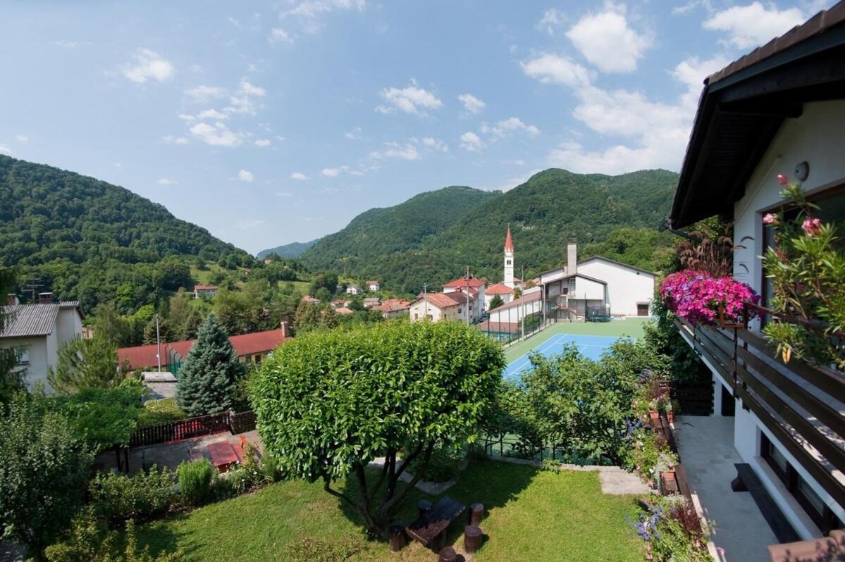 Apartament Hisa Taljat Most na Soči Zewnętrze zdjęcie